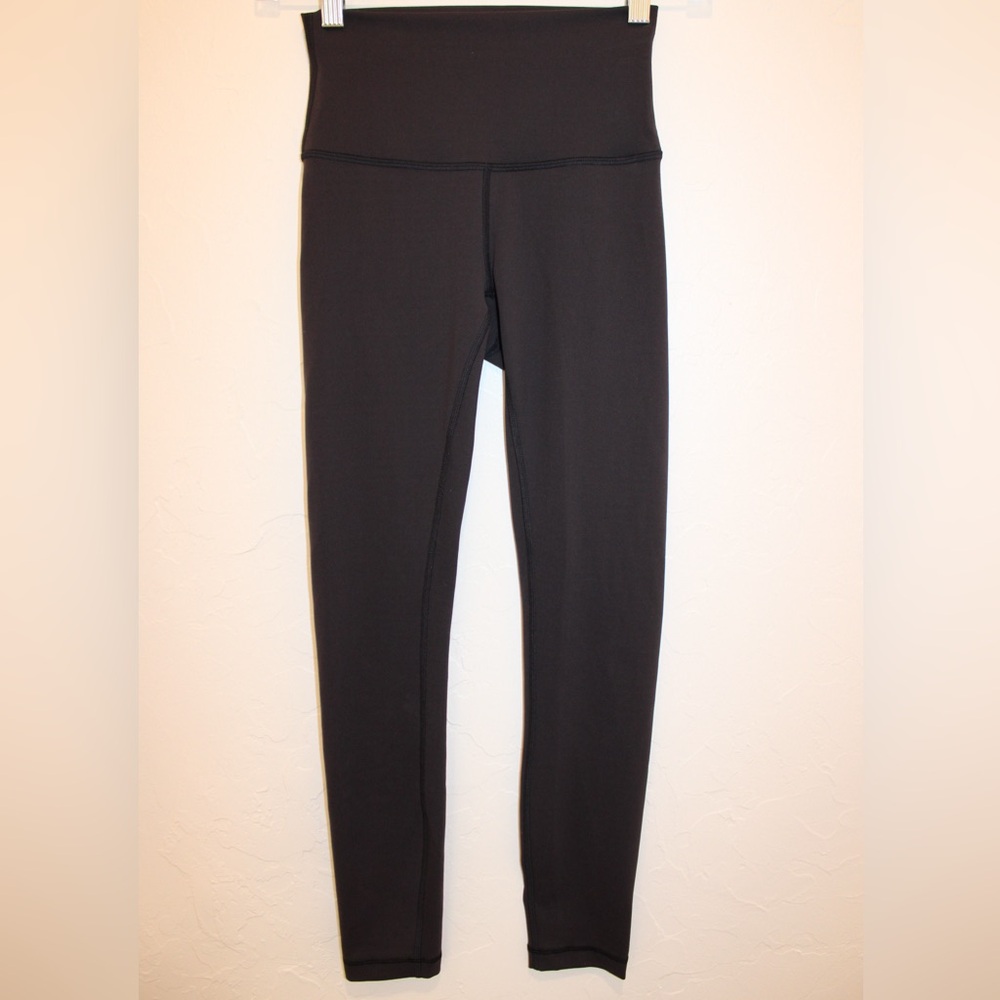Lululemon Wunder Train High-Rise Tight 25” Size 2